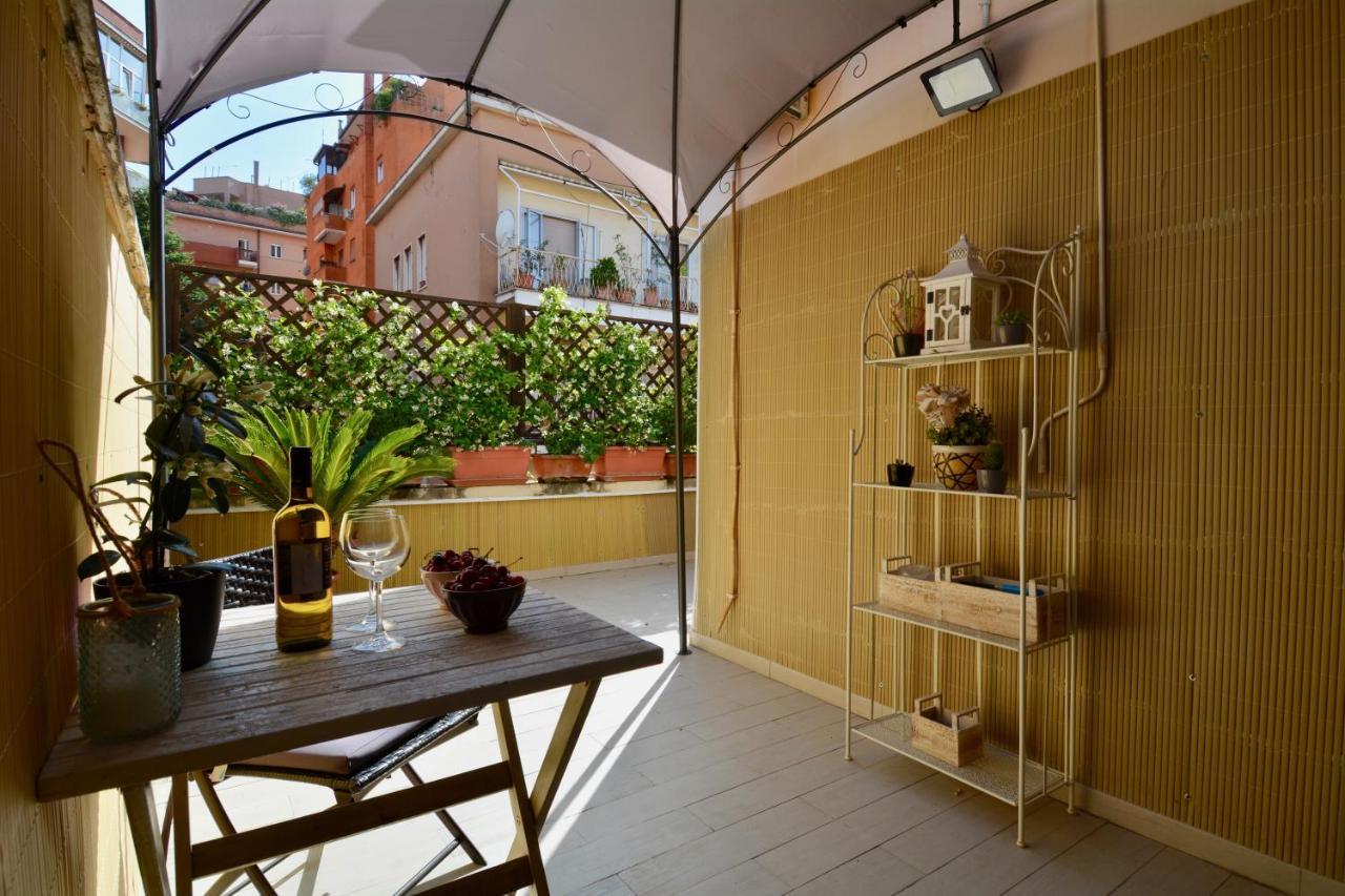 Penthouse Apartment With Terrace Close To Vatican Rom Exterior foto