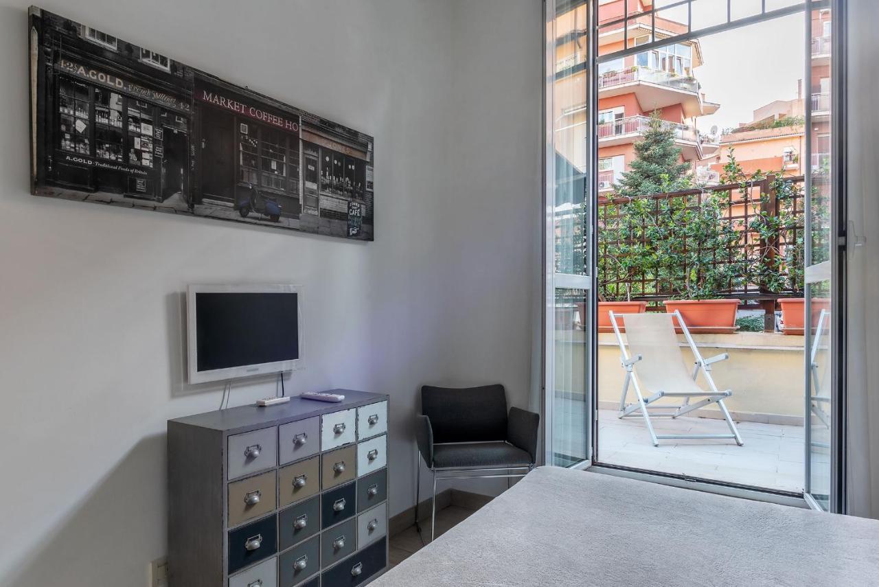 Penthouse Apartment With Terrace Close To Vatican Rom Exterior foto